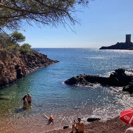 Apartment Bord De Saint-Raphael (Var)